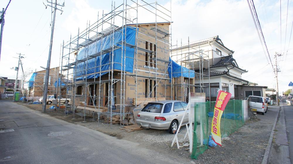 Local photos, including front road