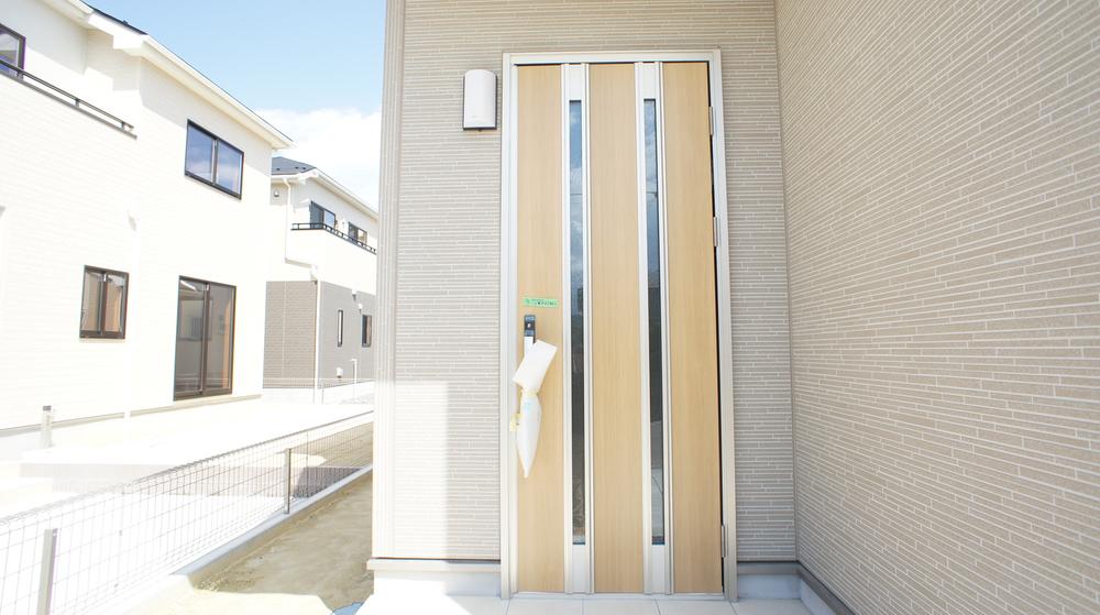 Entrance. Same specification example