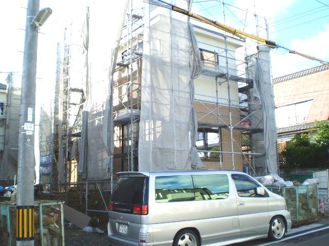 Local appearance photo. (2) Building: local (October 2013) Shooting