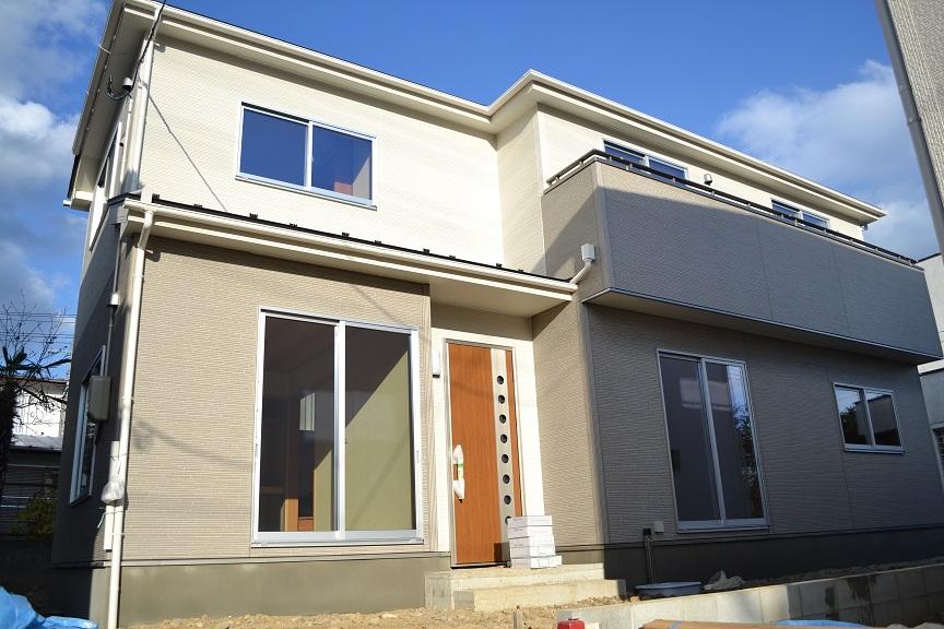 Local appearance photo. Local (12 May 2013) Shooting 5 Building