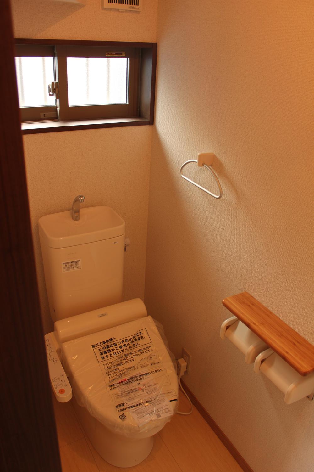 Same specifications photos (Other introspection)