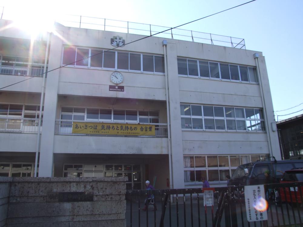 Junior high school. Nakata junior high school 1200m to