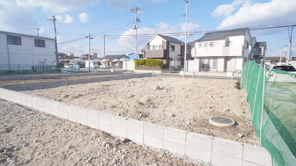 Local appearance photo