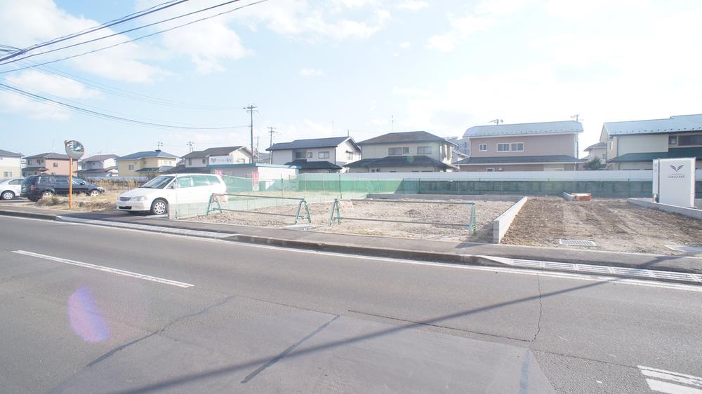 Local photos, including front road