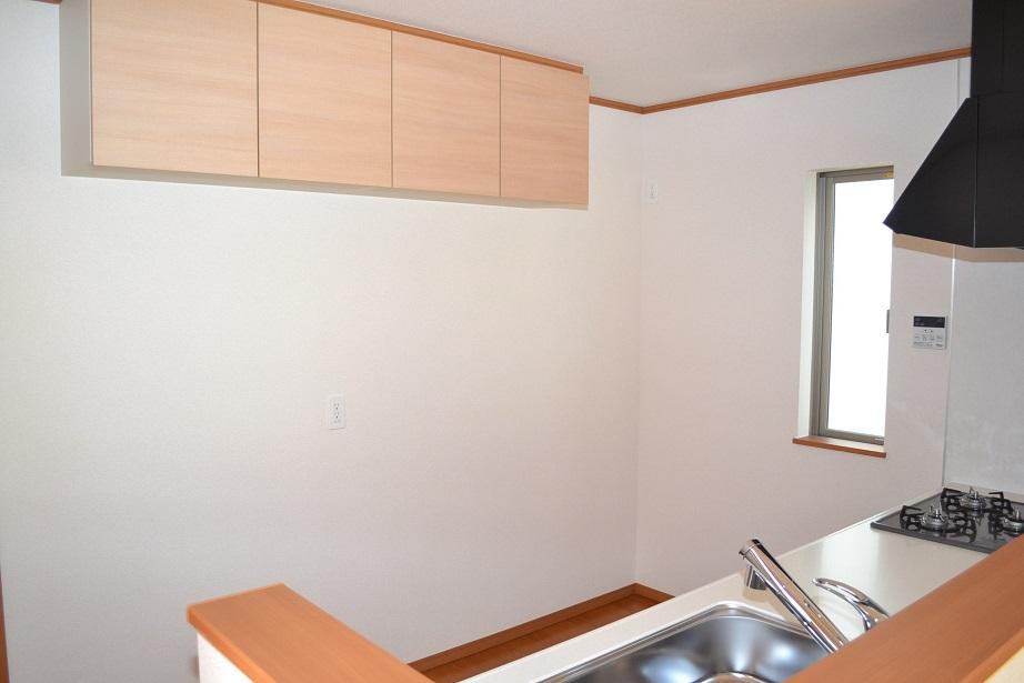 Same specifications photo (kitchen). Same specifications