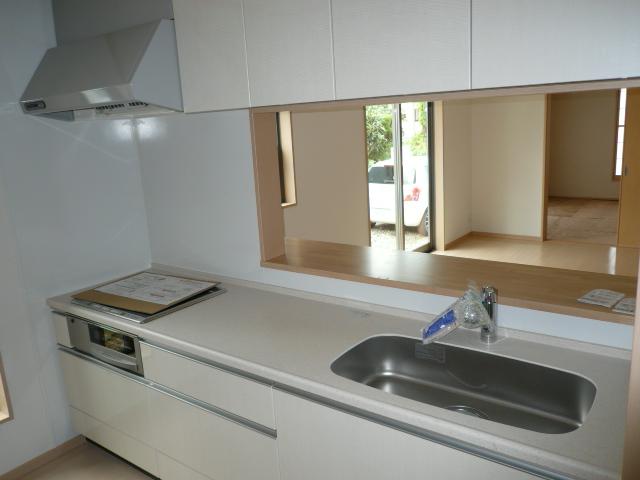 Kitchen. ● same specifications ●