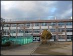 Junior high school. 1000m to Yamada Junior High School