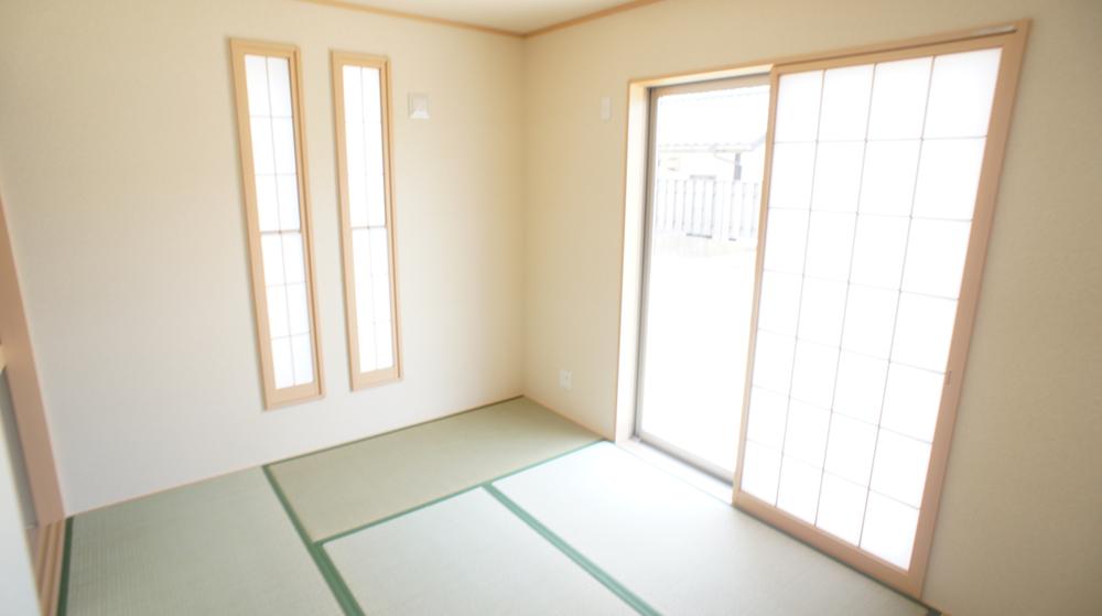 Non-living room. Same specification example