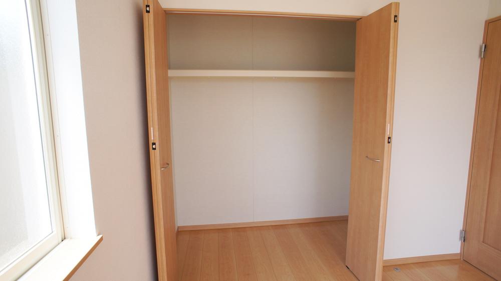 Same specifications photos (Other introspection). Storage same specification example