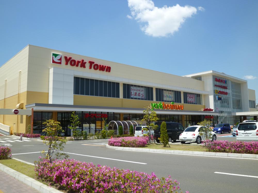 Supermarket. York-Benimaru 819m until tomorrow and Nagamachi shop