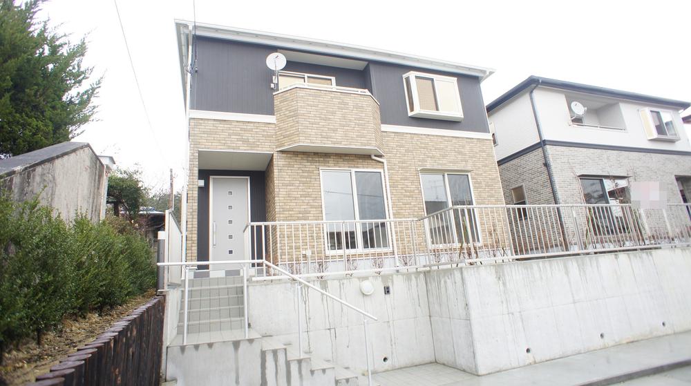 Local appearance photo