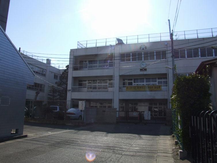 Junior high school. 1200m to Sendai City Nakata junior high school