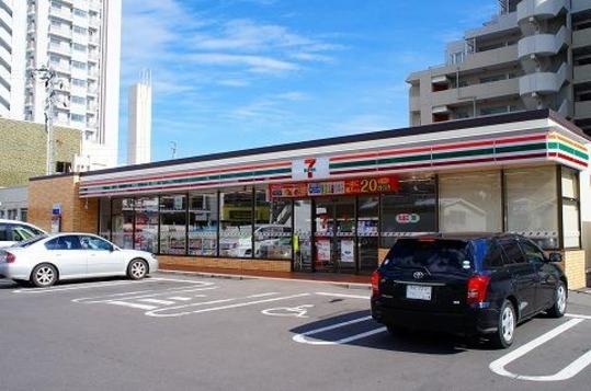 Other. Seven-Eleven Sendai Nagamachi 7-chome 8-minute walk (about 600m)