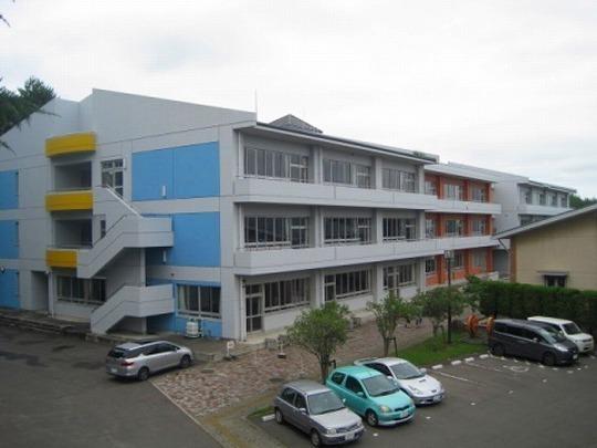 Other. Yagiyama elementary school A 2-minute walk (about 80m)