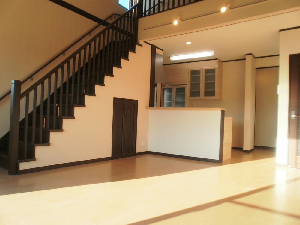 Living. Indoor (11 May 2013) Shooting