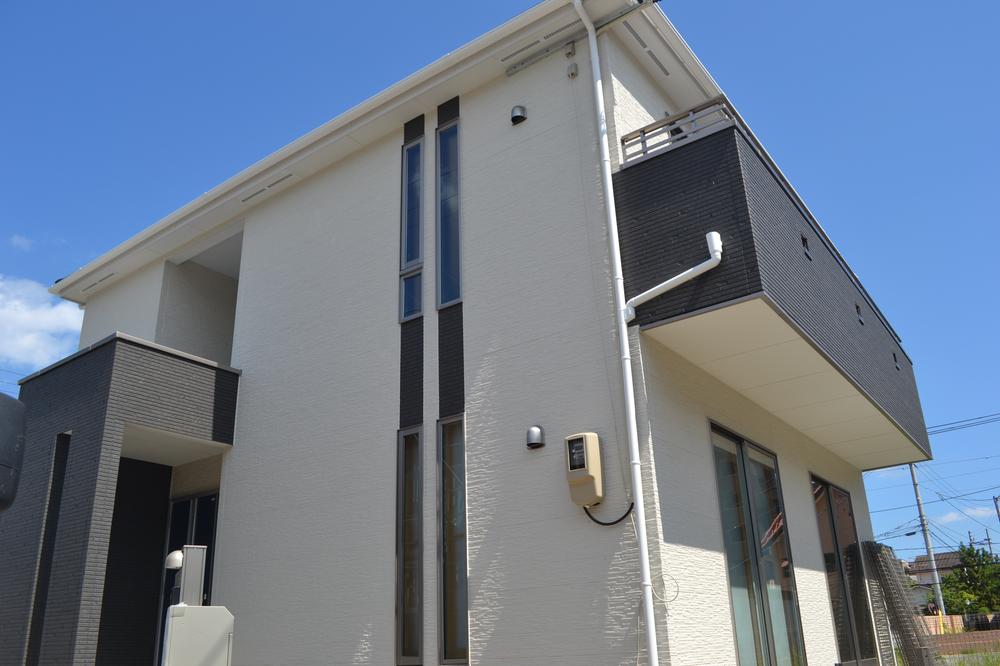 Same specifications photos (appearance)