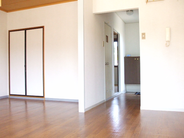 Living and room. Renovated in LDK