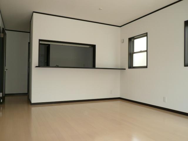 Living. ● same specifications ●