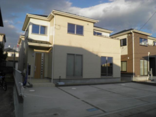 Local appearance photo. 1 Building site (December 2013) Shooting