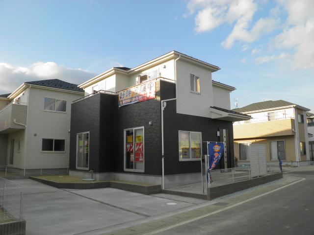 Local appearance photo. 3 Building site (December 2013) Shooting