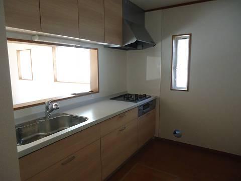 Kitchen. 1 Building Current Status photo H25.11.23 shooting