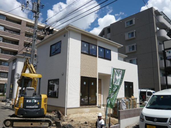 Local appearance photo