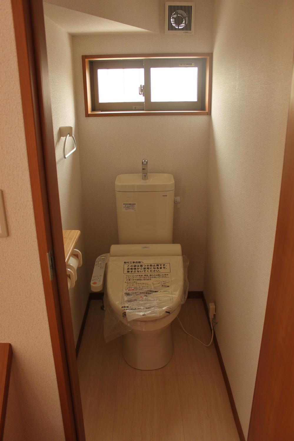 Same specifications photos (Other introspection)