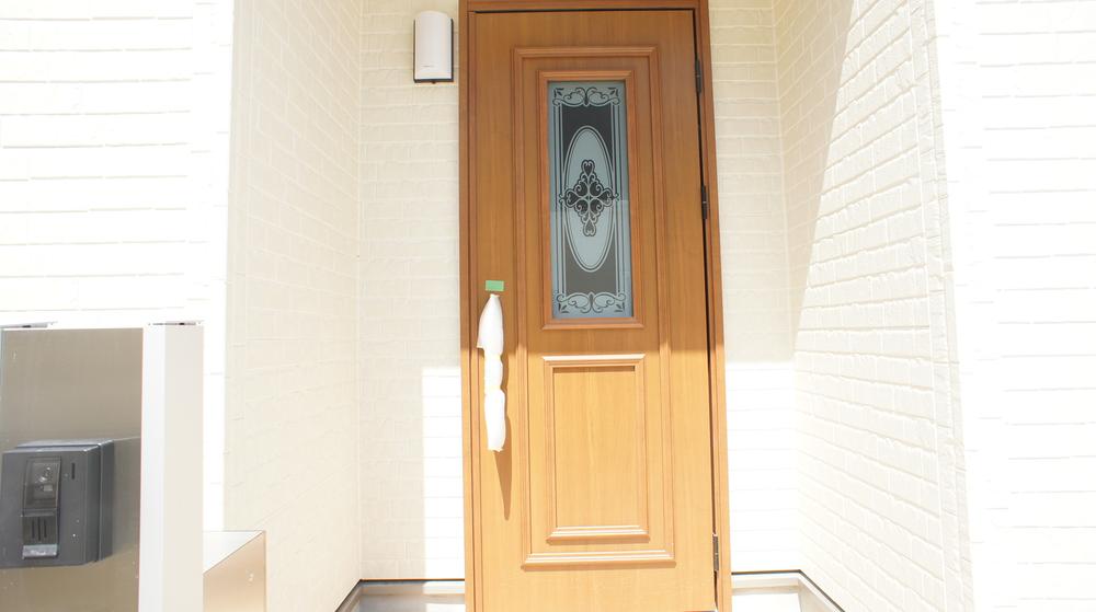 Entrance. Same specification example