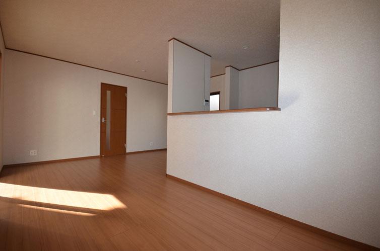 Same specifications photos (living). (3 Building) construction cases