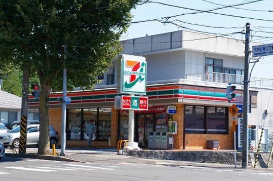 Other. Seven-Eleven Sendai Yagiyamaminami shop 7 minutes walk (about 500m)
