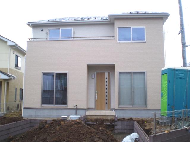 Local appearance photo. (3) Building: local (November 7, 2013) Shooting