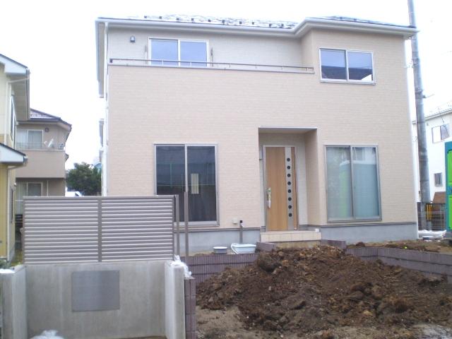 Local appearance photo. (3) Building: local (November 7, 2013) Shooting