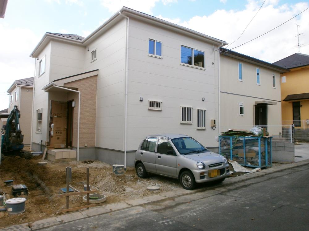 Local photos, including front road