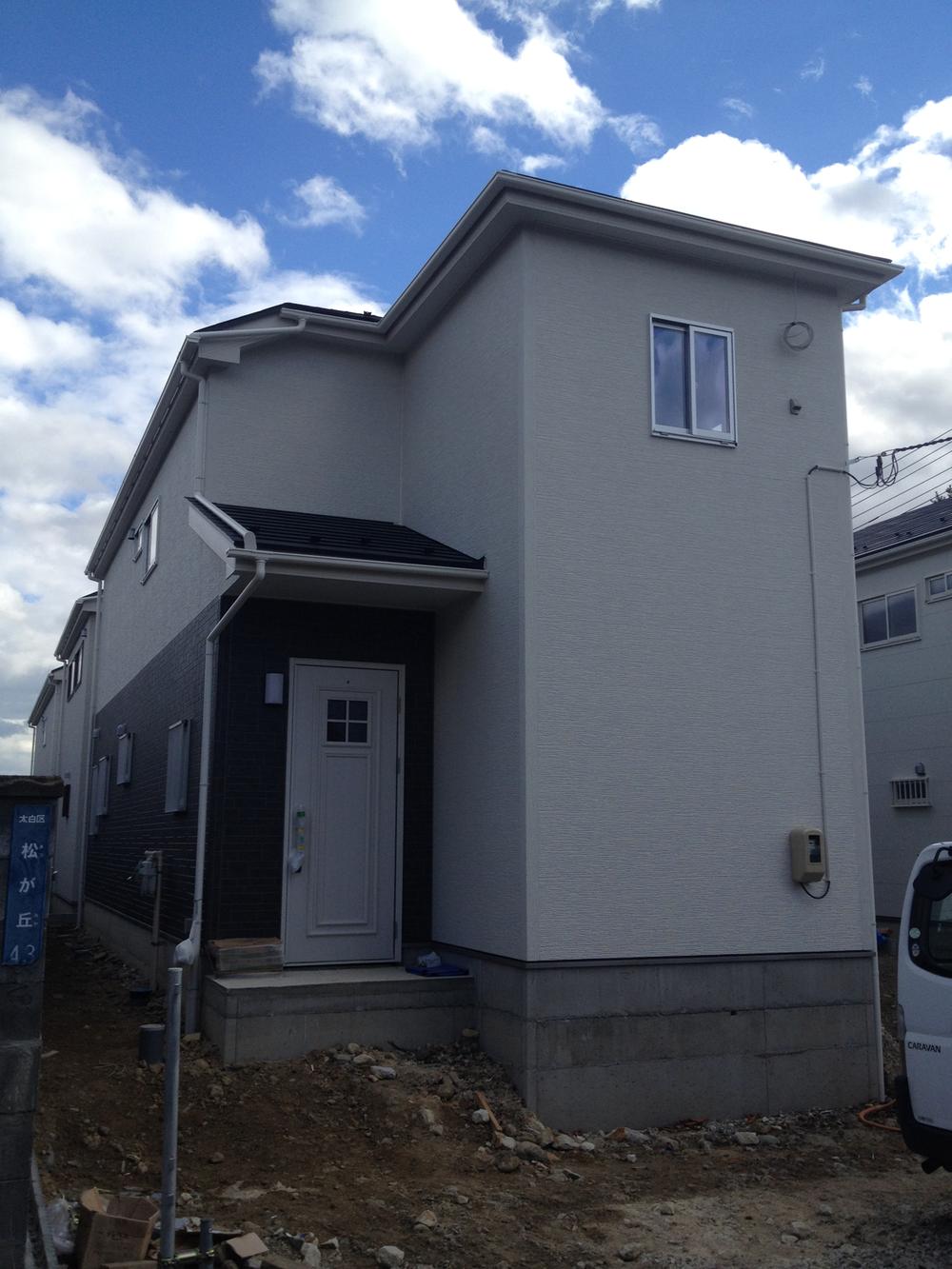 Local photos, including front road