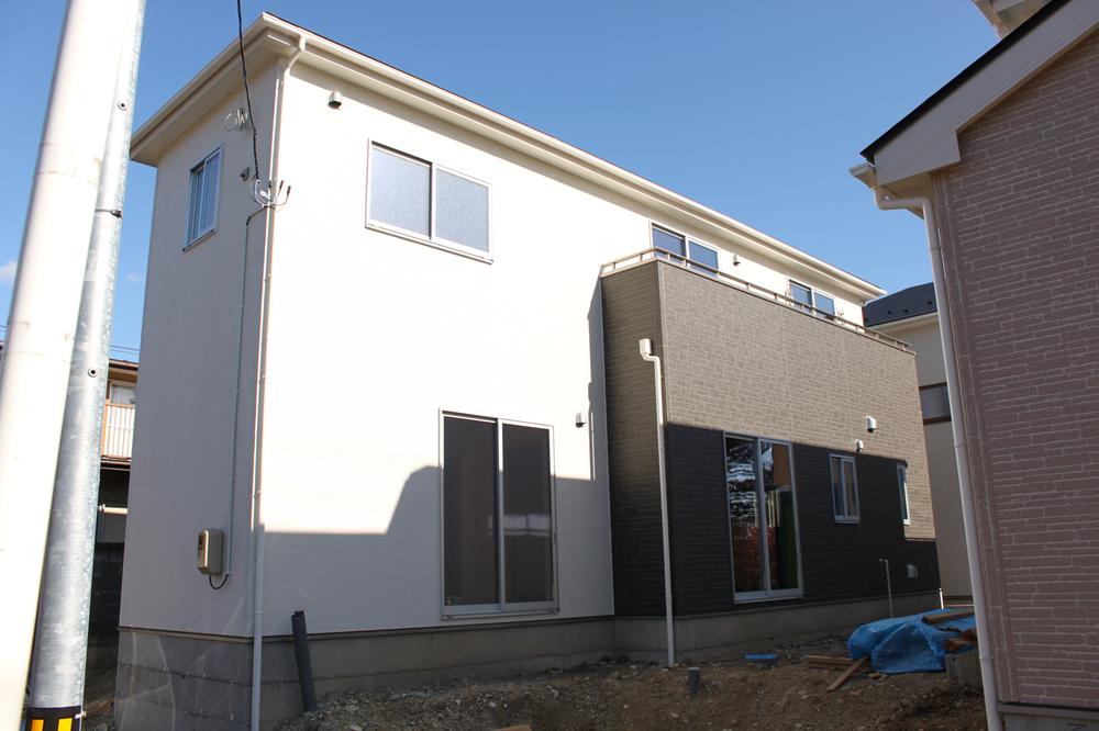 Local appearance photo