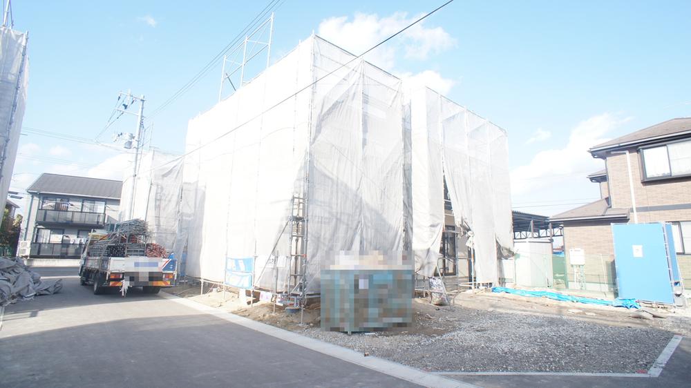 Local photos, including front road