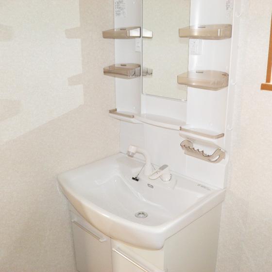 Same specifications photos (Other introspection). Same specifications