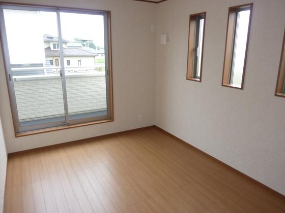 Same specifications photos (Other introspection)