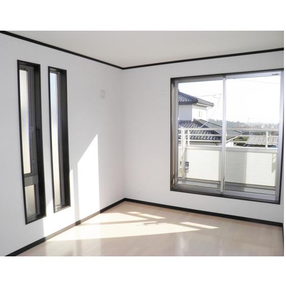 Same specifications photos (Other introspection). Same specifications