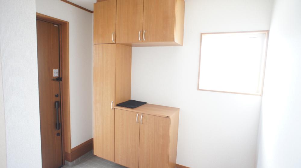 Same specifications photos (Other introspection). Entrance Same specification example