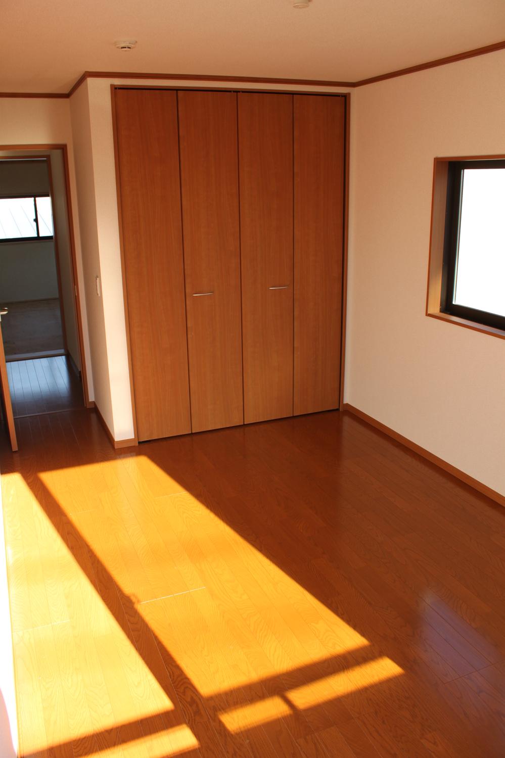 Non-living room. Master bedroom