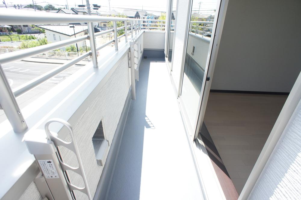 Balcony. Same specifications Photos