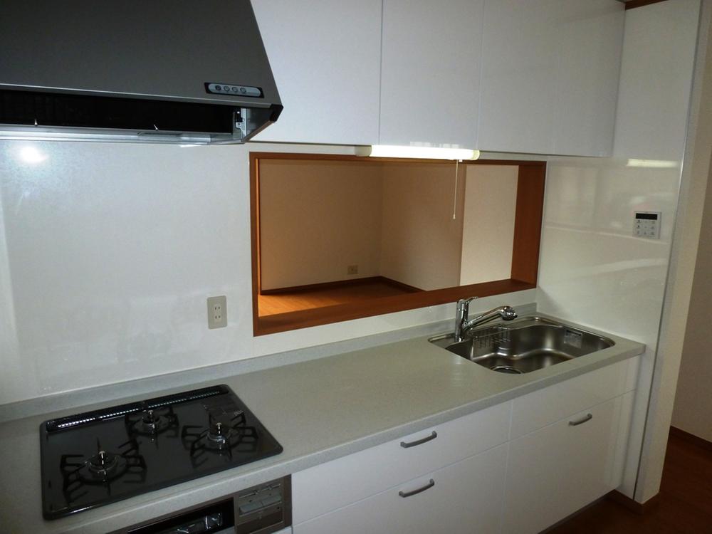 Kitchen. Gas appliance enamel top finish