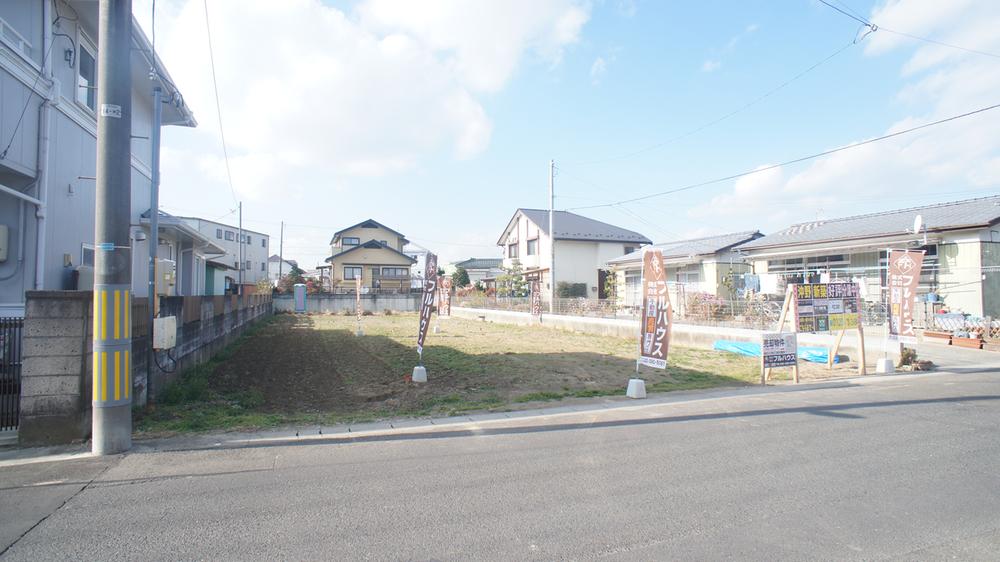 Local photos, including front road