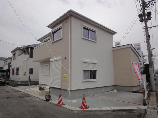 Local appearance photo. 1 Building It is possible your visit