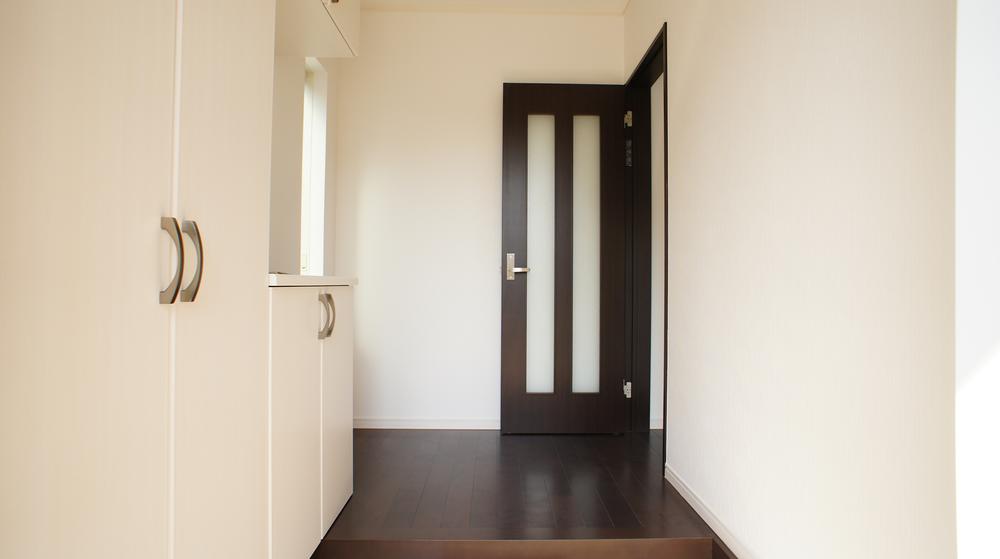 Same specifications photos (Other introspection)