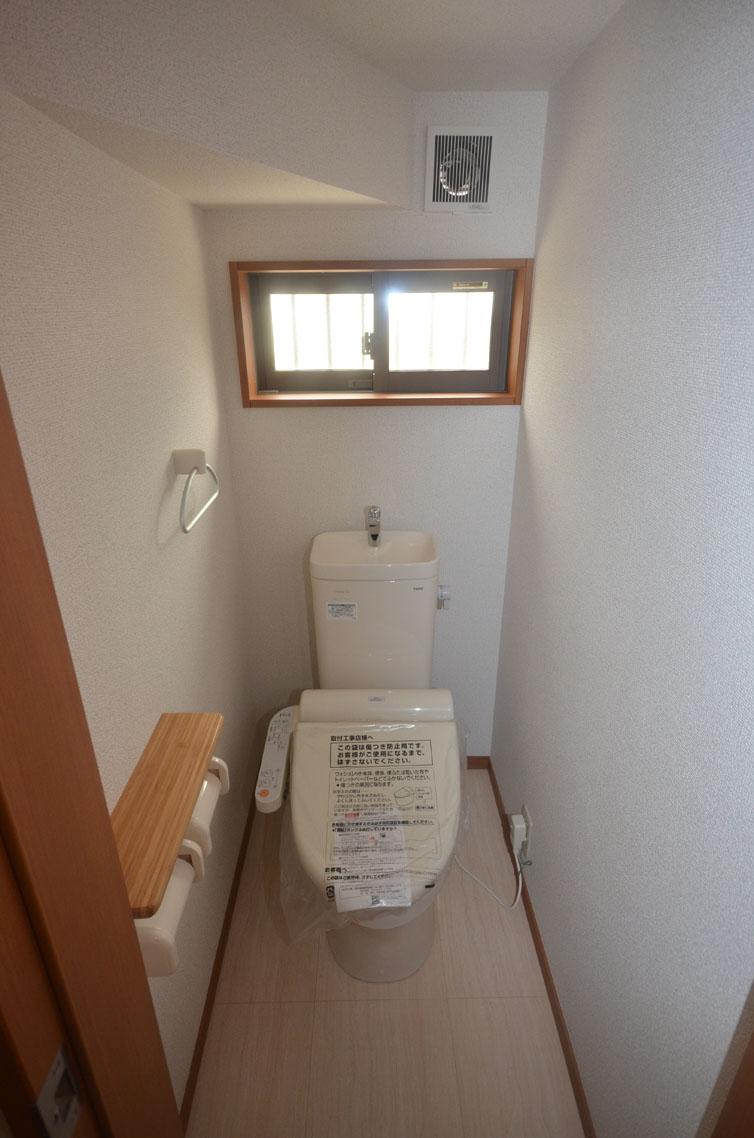 Toilet. Example of construction