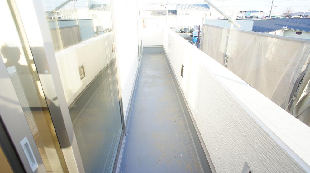 Balcony. Rooms same specification example