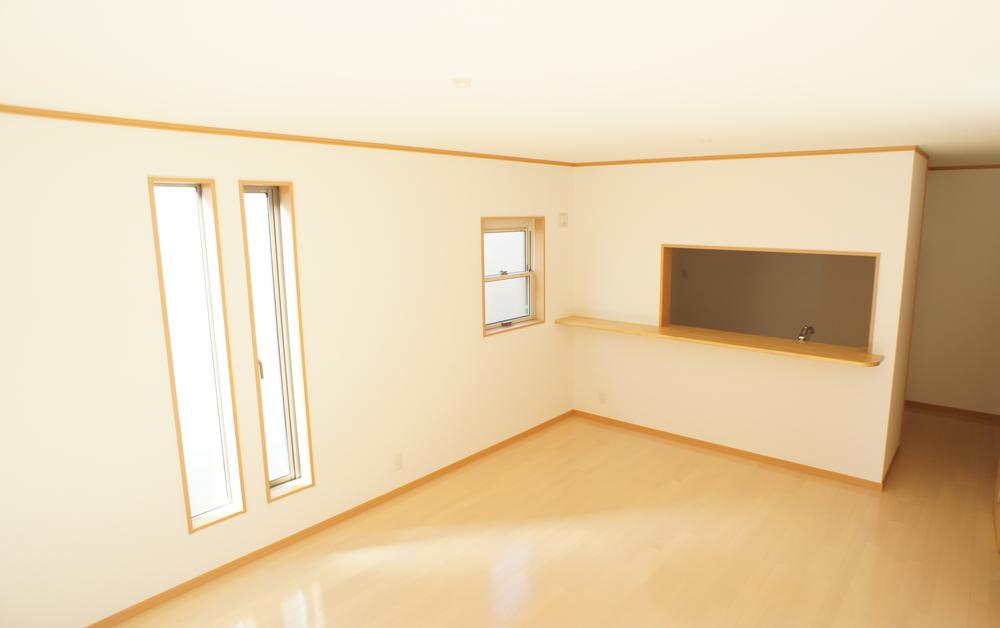 Same specifications photos (living). ( Building) same specification