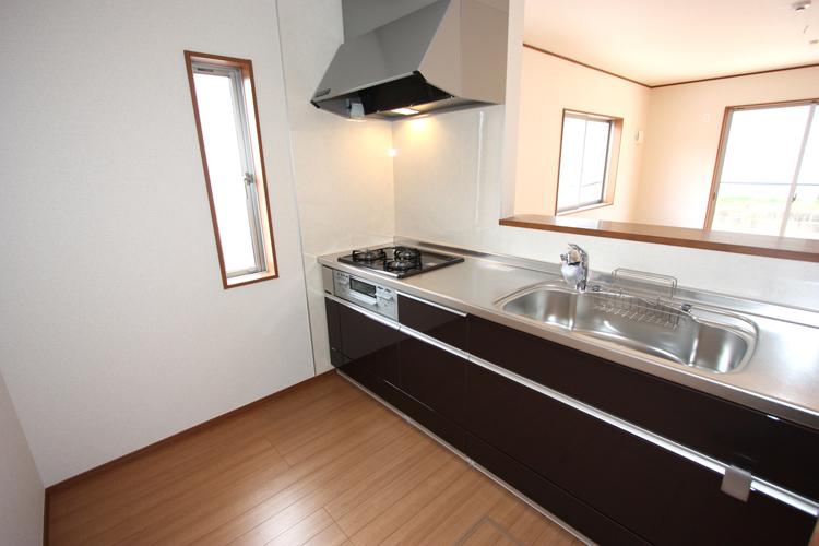 Same specifications photo (kitchen). (Building 2) same specification